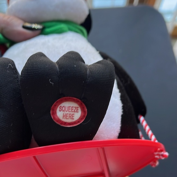 Hallmark Jingle Snow Time Pal Plush Penguin Sled Sings Talk & Moves - Picture 7 of 7